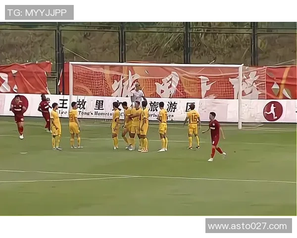 南京足球队强势领跑城市联赛积分榜以99分稳居第一名